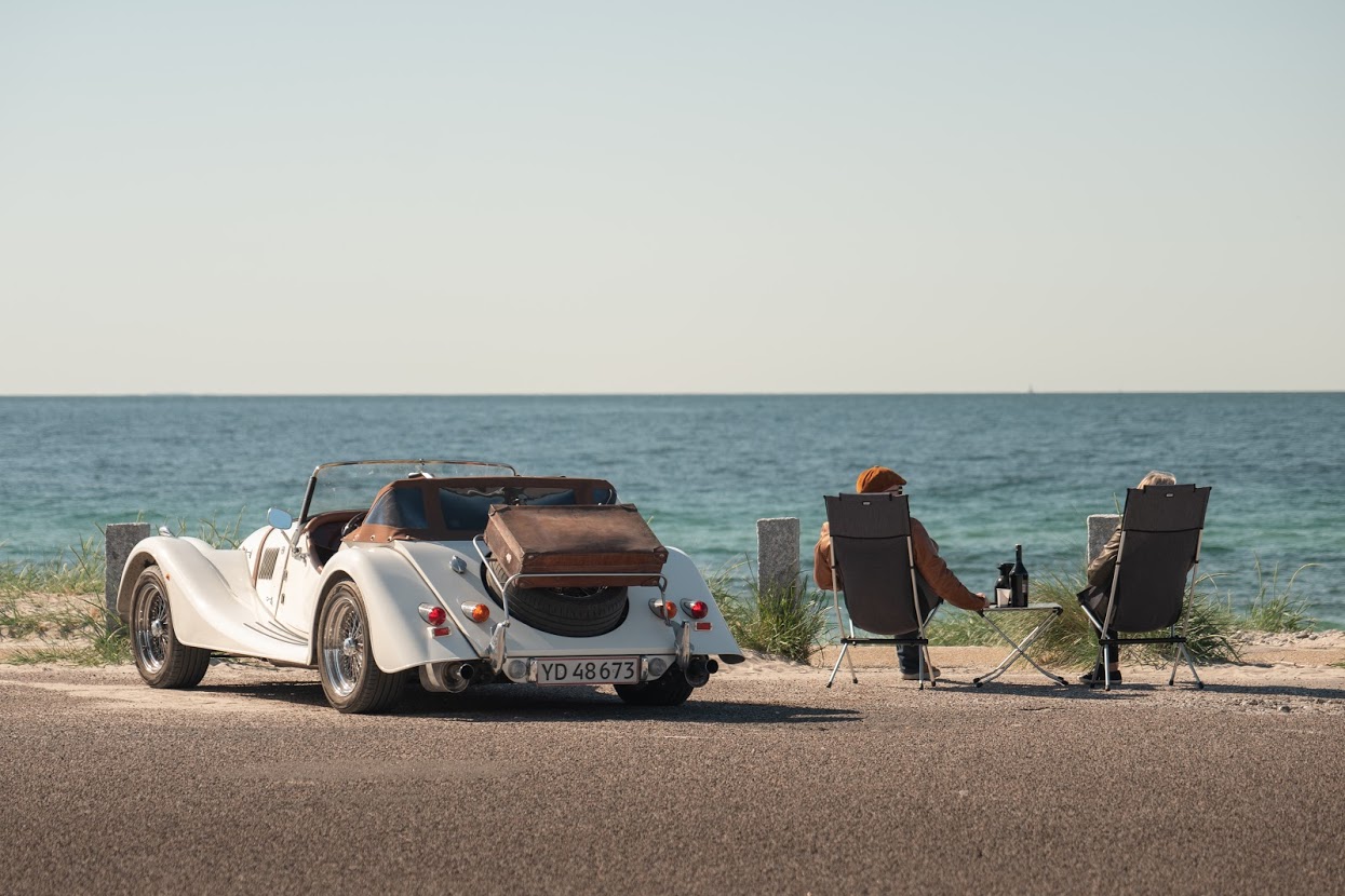Tisvildeleje - Hygge langs stranden i vejkanten