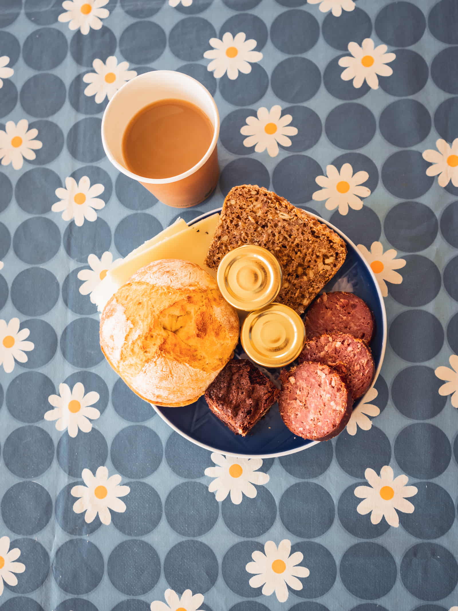 Halsninoen. 52 km vandrerute i Halsnæs