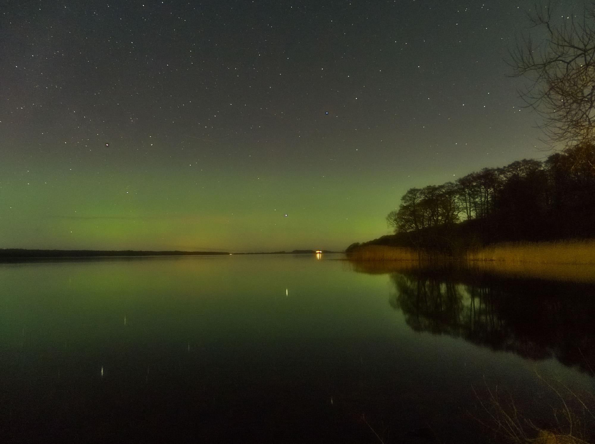 Nordlys over Esrum Sø