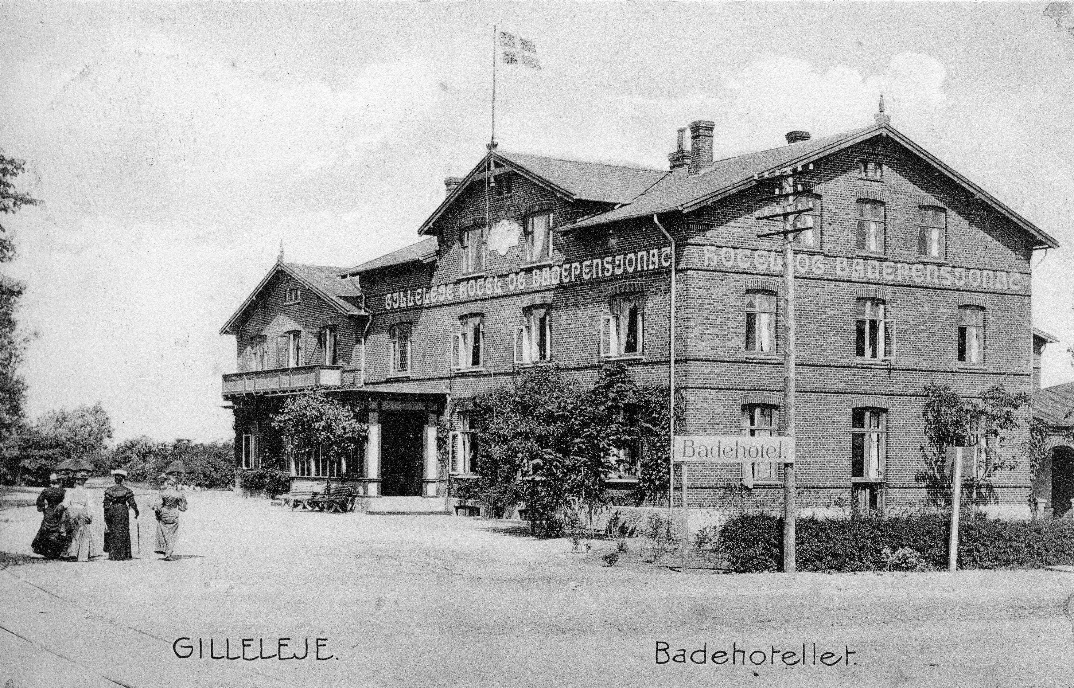Gilleleje Badehotel in the old days.