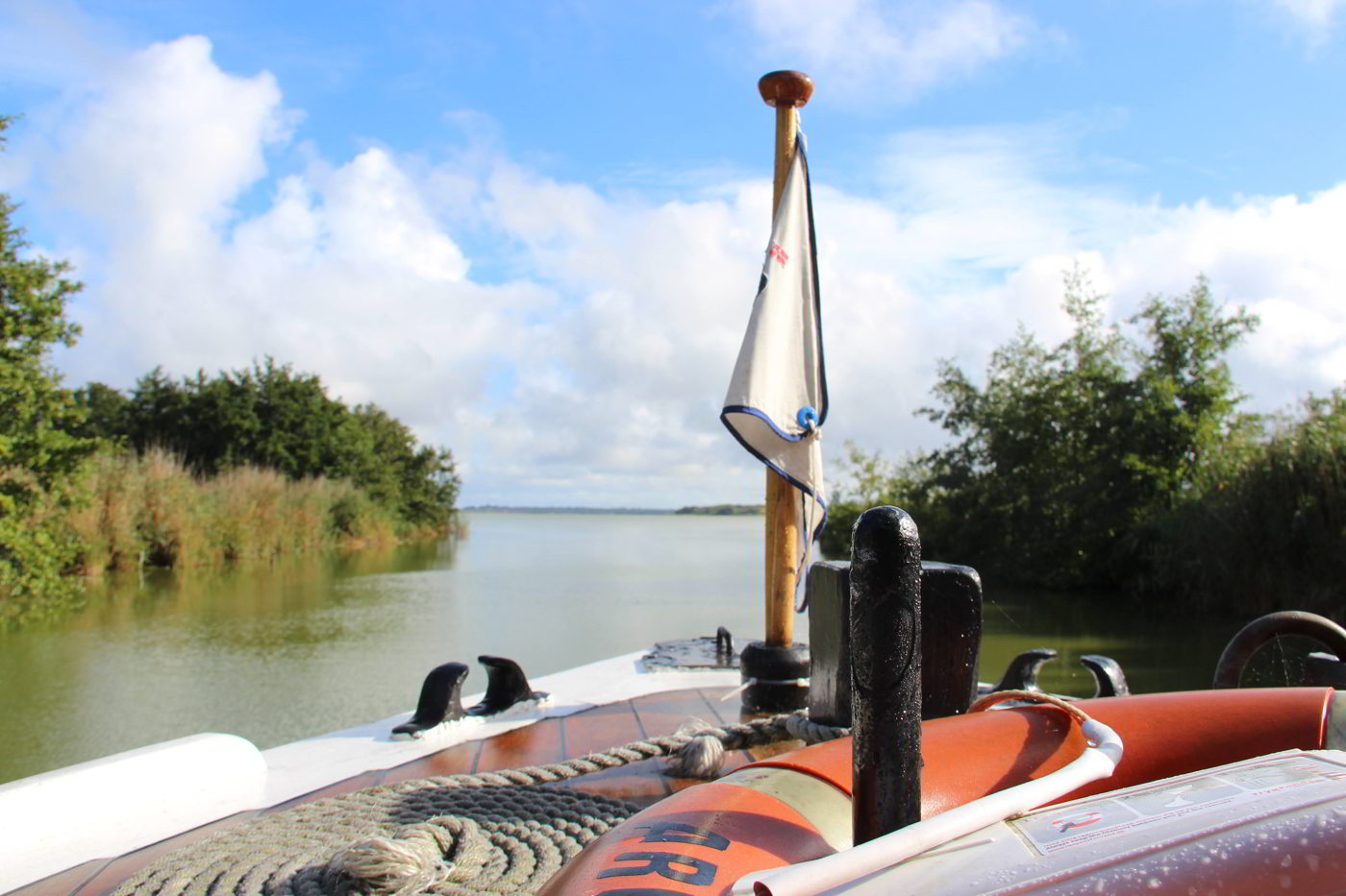 The beginning of Arresø in Frederiksværk, seen from the bow of the excursion boat M/S Frederikke.