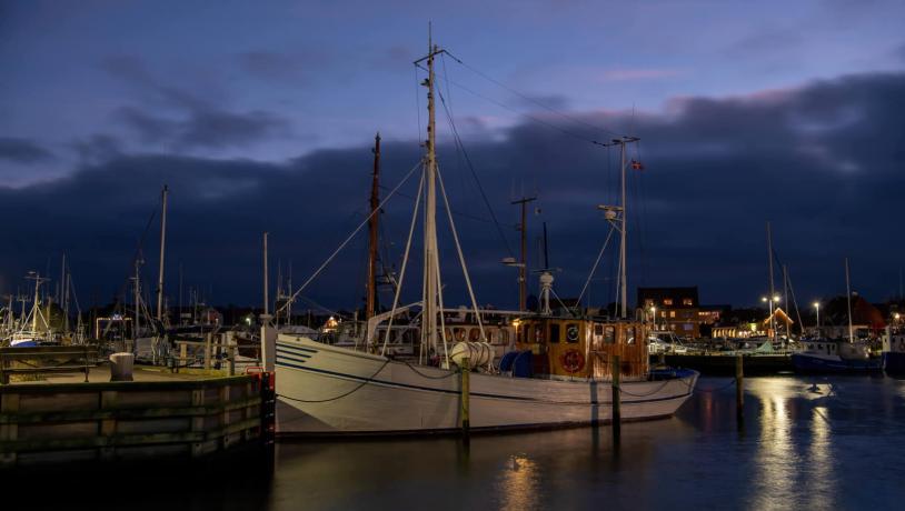 Gilleleje Harbour by night