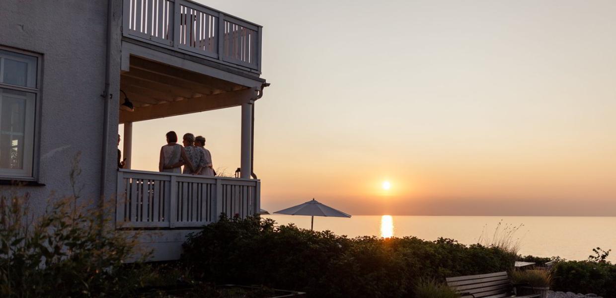 One of Denmark's beautiful seaside hotels is located in North Zealand with a view of the sea.