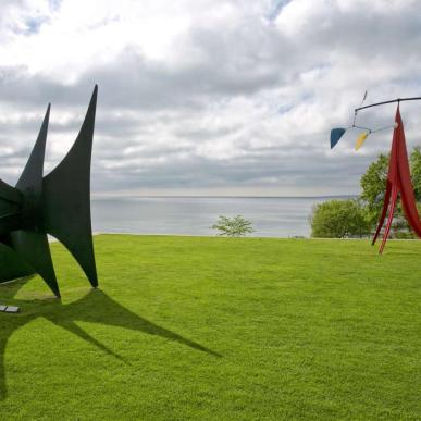 Calder-terrassen på Louisiana Museum of Modern Art