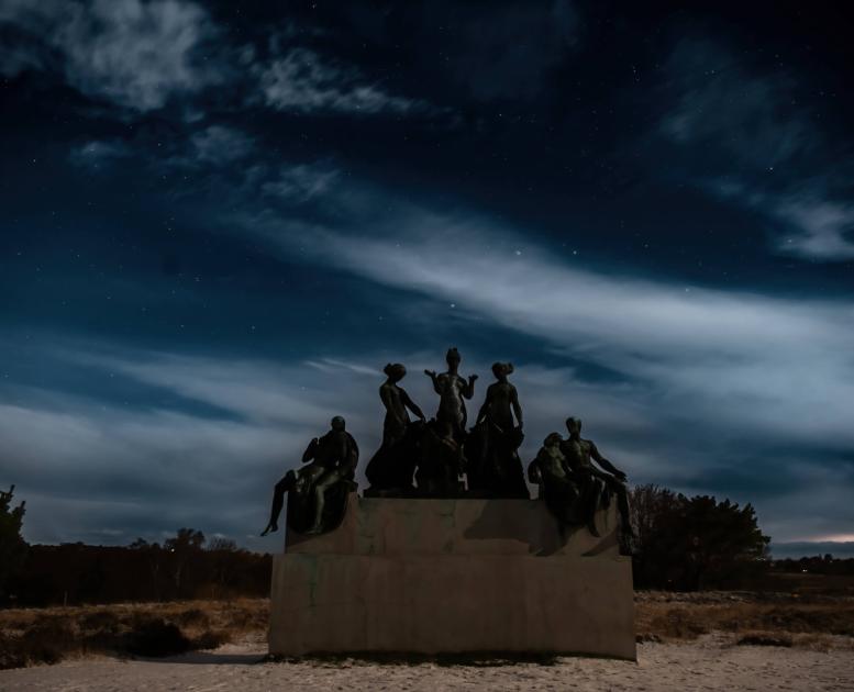 Vinter og nat ved Rudolph Tegners Museum